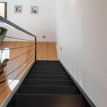 아파트 #11 Alex Terrace Parking Ac 2 Bdr 5mins To Sea 쎙-쟝-꺞-페하