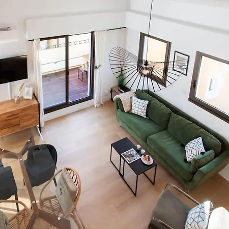 #11 Alex Terrace Parking Ac 2 Bdr 5mins To Sea 아파트 *